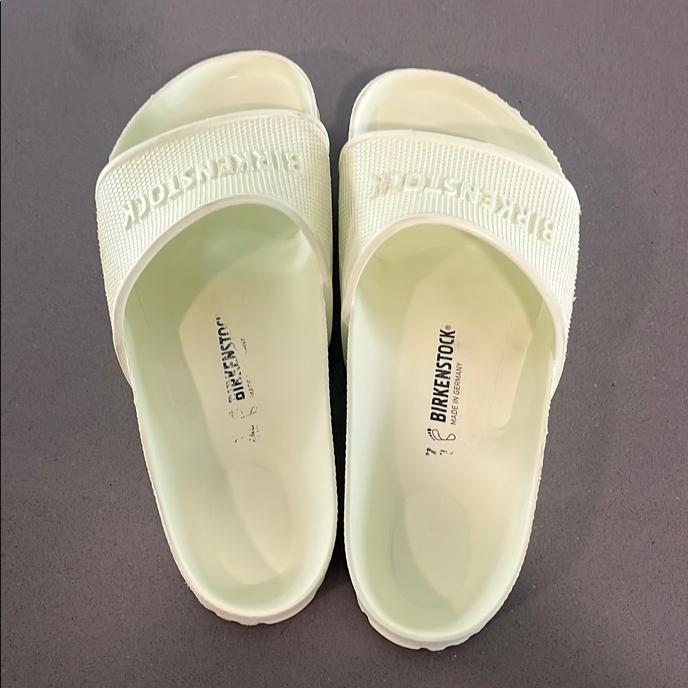 Birkenstock Lime Barbados size 37